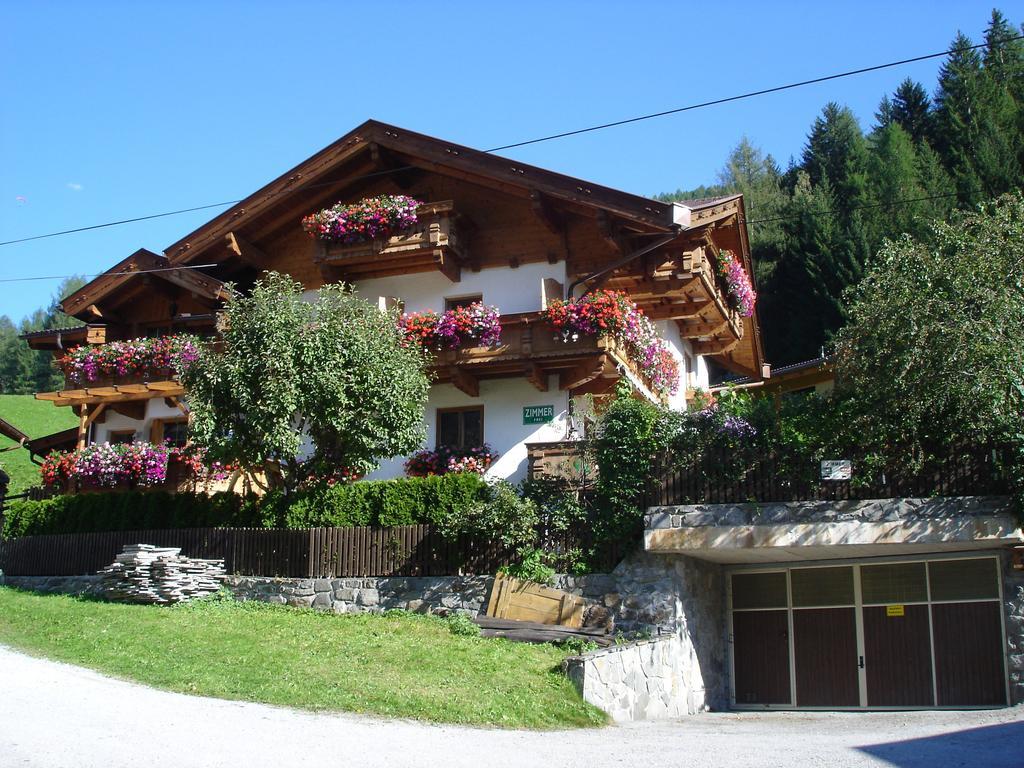 Familie Neunhaeuserer Neustift im Stubaital Exteriér fotografie